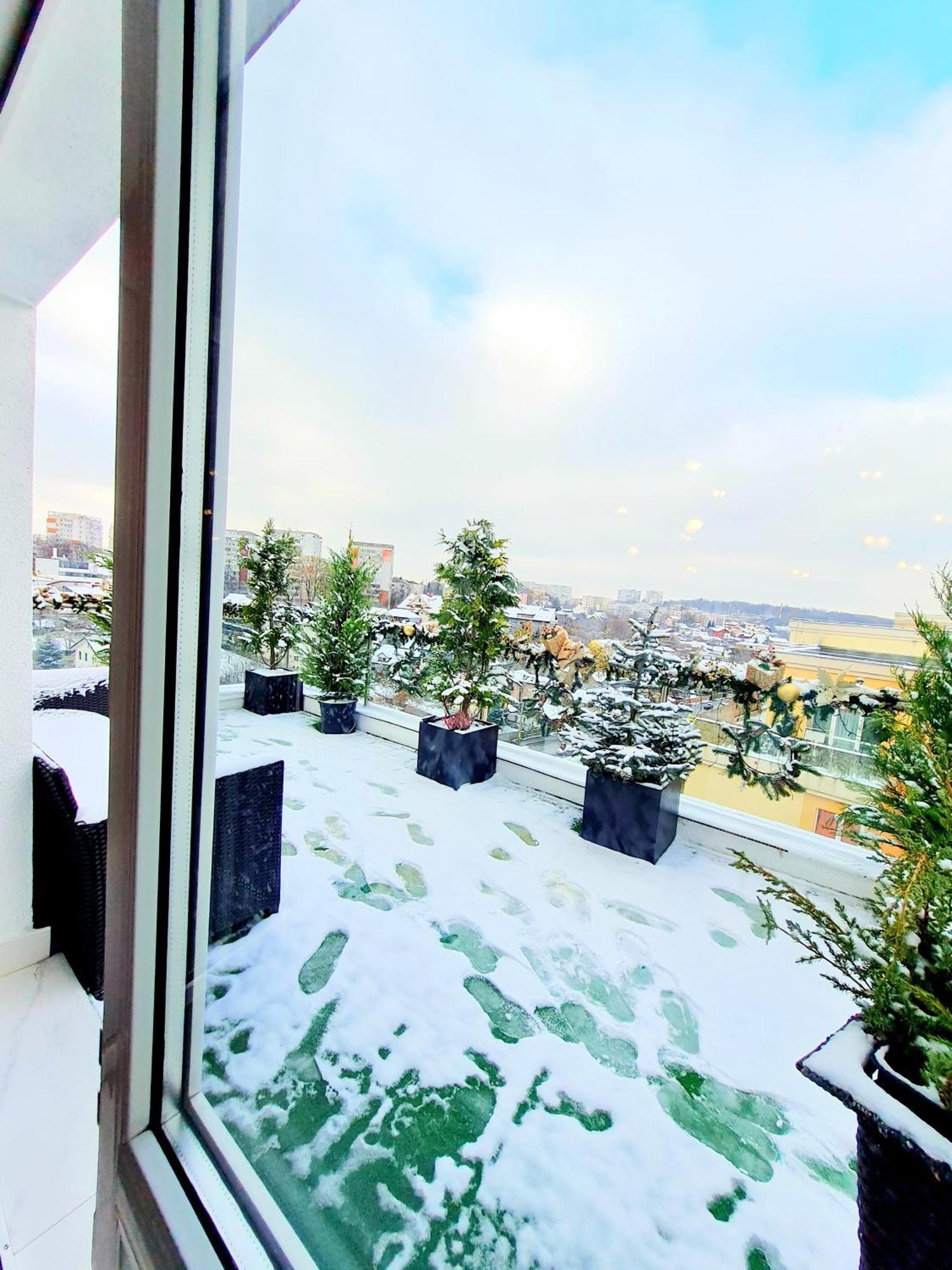 Apartament Penthouse Aeroport Jassy Zewnętrze zdjęcie